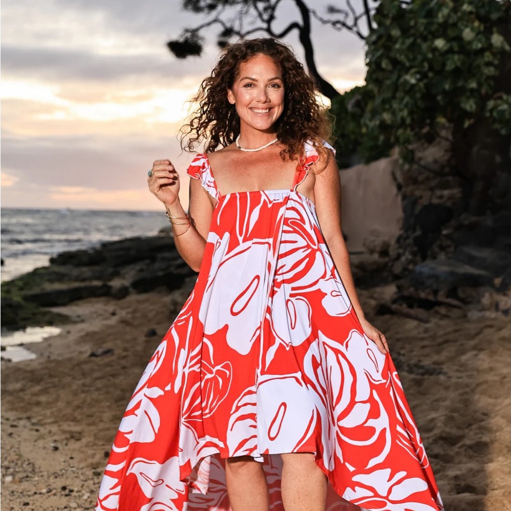 LexBreezy Red and White Summer Dress. BNWT
